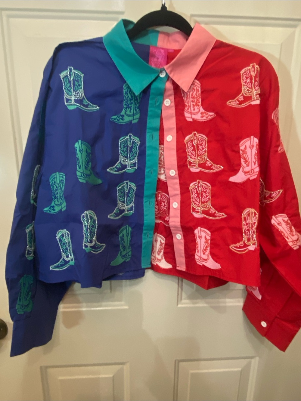 QUEEN OF SPARKLES Two-Tone Cowboy Boot Button-Down Shirt - Blue & Red NWOT
